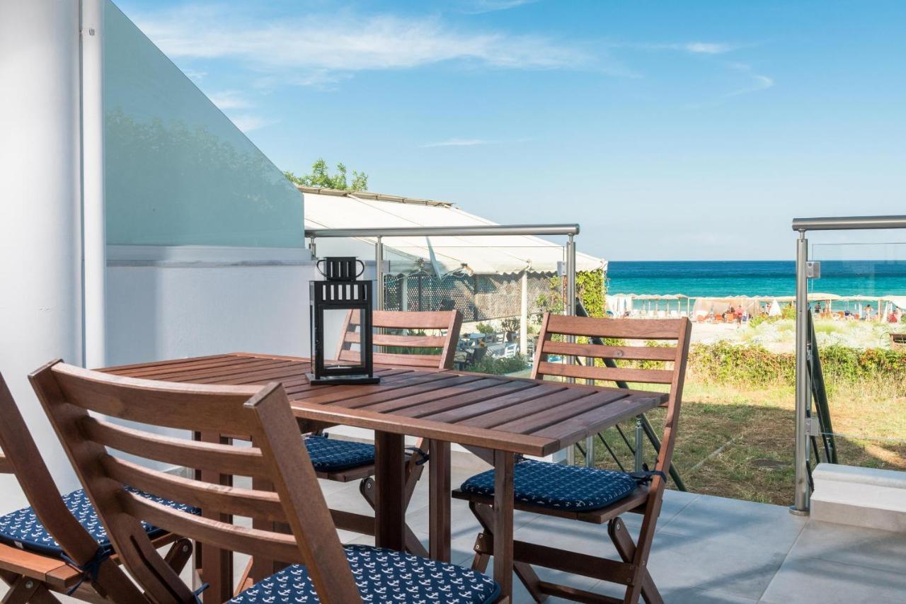 Artemis Beach Apartments Chrisi Ammoudia Esterno foto